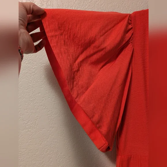 DKNY Flutter Sleeve Crinkle Dress - Picture 8 of 9